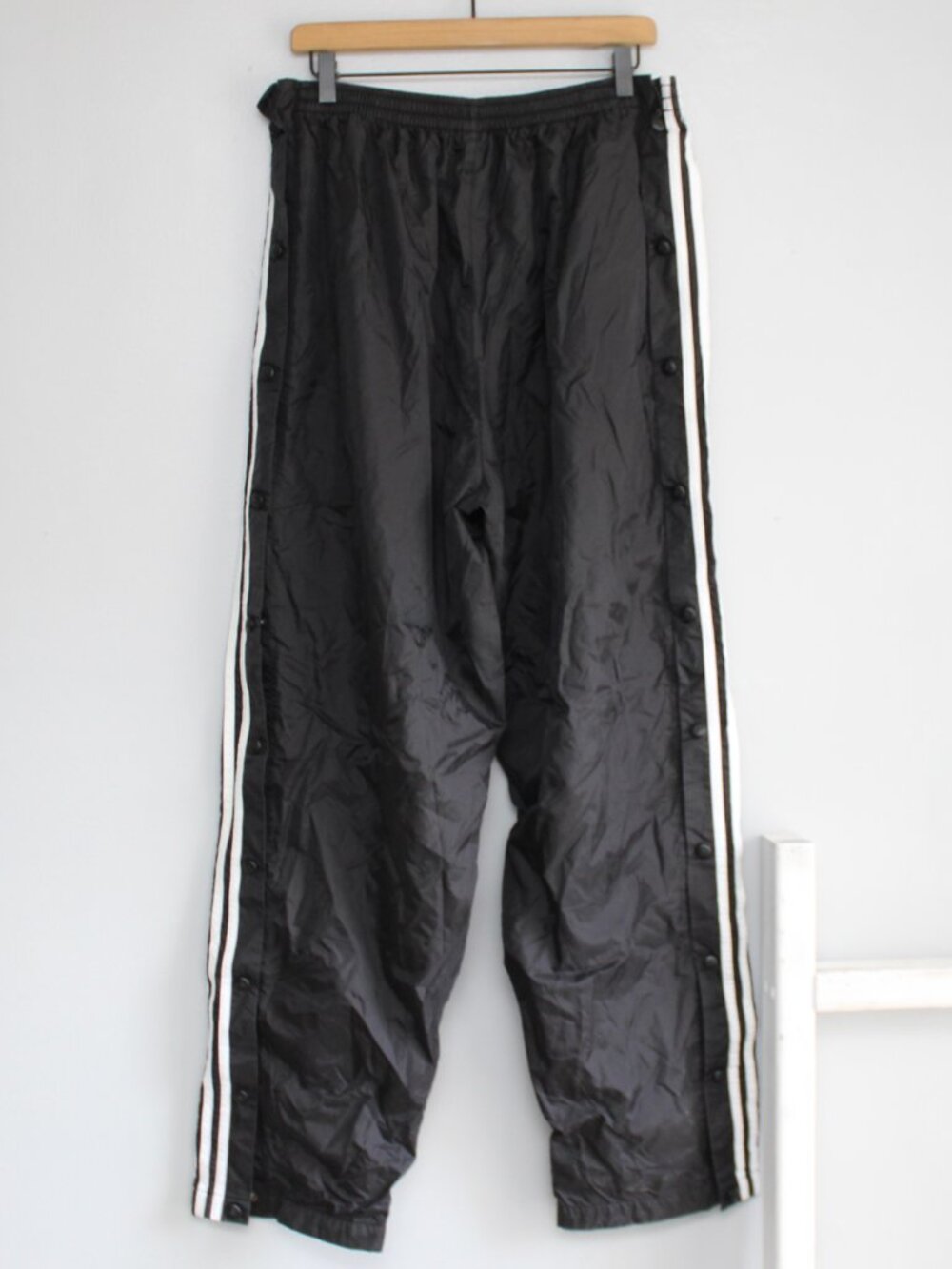 Adidas VTG Y2K Nylon Black Tearaway Track Pants Snap Sides 3-Stripes Mens sz 2XL - Picture 2 of 5